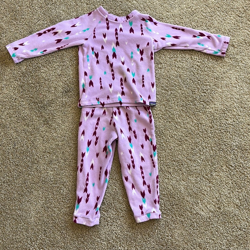 Patagonia 3T fleece base layer.